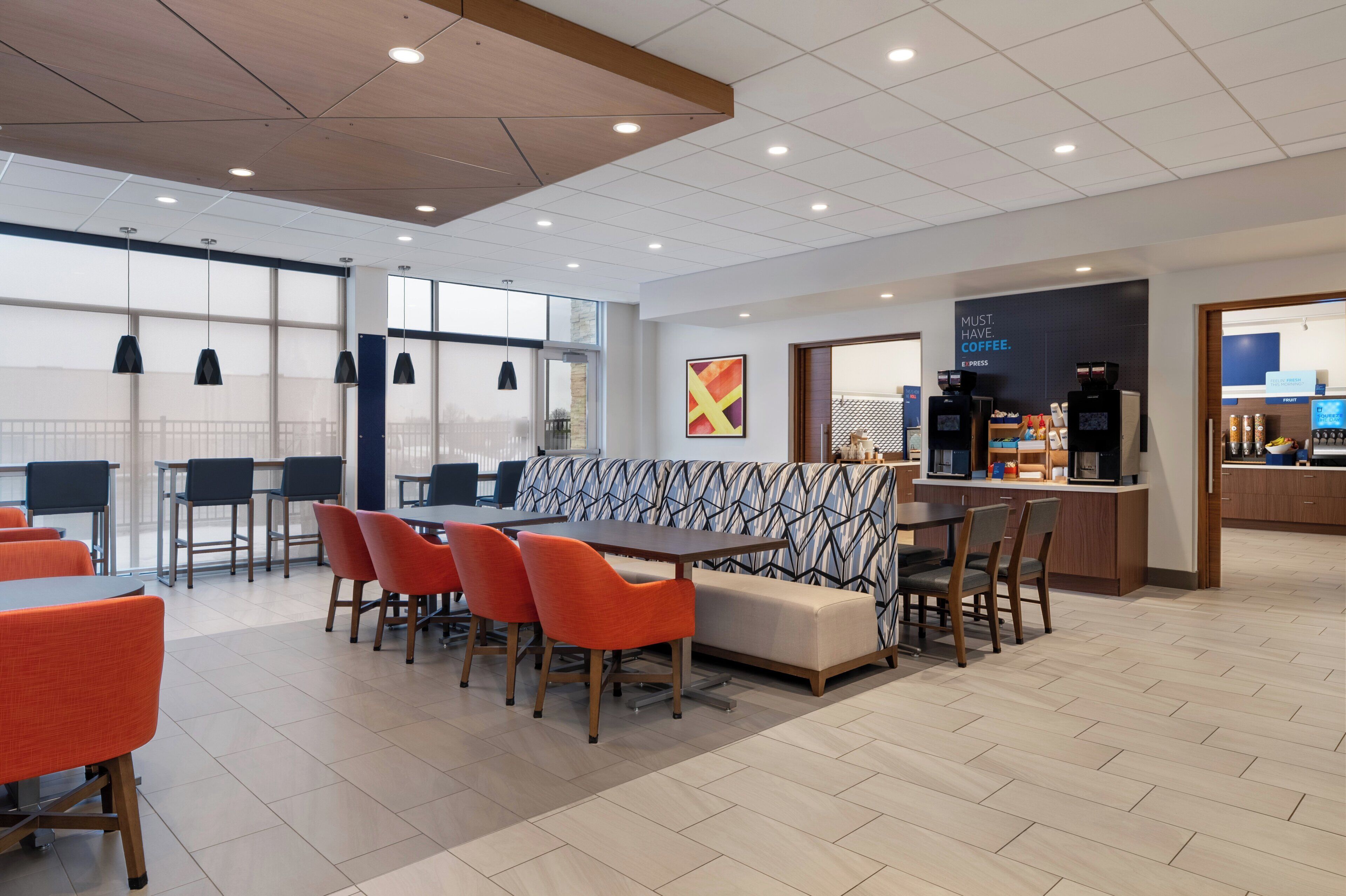Free daily buffet breakfast
