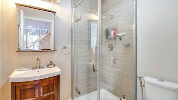 Hair dryer, towels