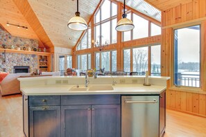 Interior - Private Lake & Trail Access: Home in Jacobson! (Jacobson)