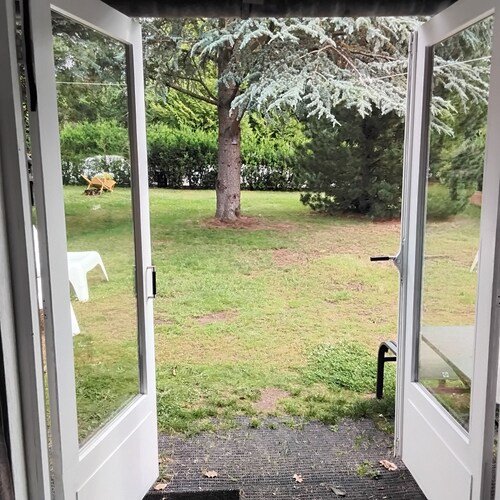 Chalet, with fenced garden of 200m2. Your dog is also welcome 