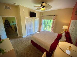 3 chambres, fer et planche à repasser, lit parapluie, Wi-Fi