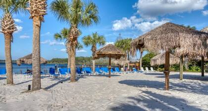 3/2 Lake View King Bed Disney Family Condo Resort