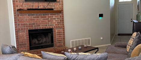 Televisor intel·ligent i llar de foc