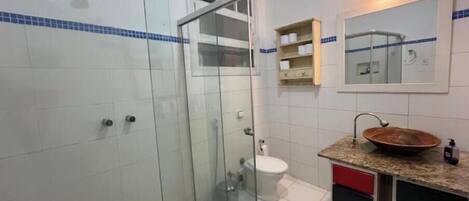 Towels, toilet paper