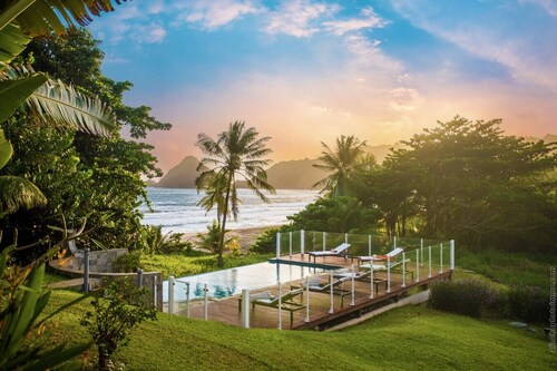 Bungalow M'Bay : View & Sea access