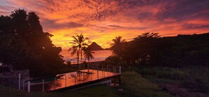 Utsikt mot strand/hav