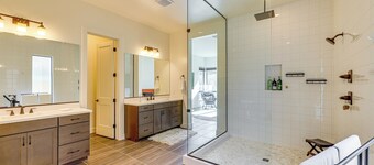 Mtn Views, Pool & Hot Tub: Phoenix Oasis