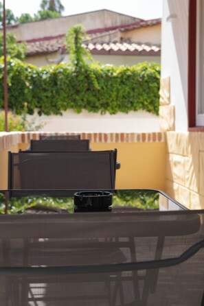 デラックス ルーム | テラス / パティオ