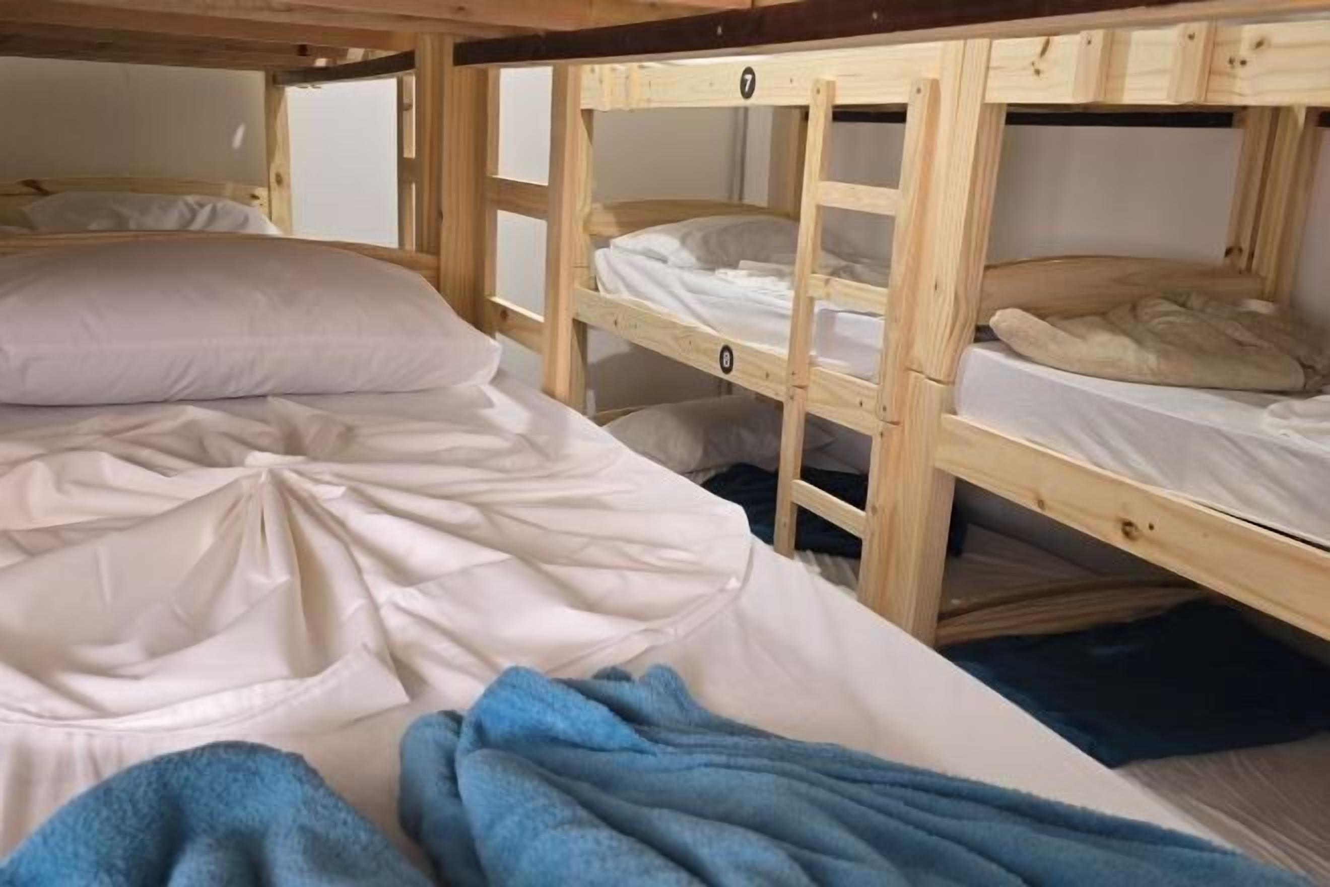 Allergikerbettwaren, Verdunkelungsvorhänge, kostenloses WLAN, Bettwäsche