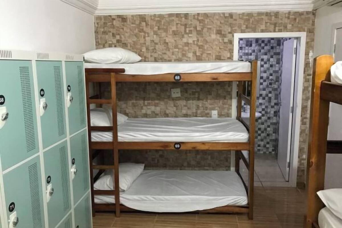 Roba de llit hipoal·lergògena, cortines opaques i wifi gratuïta