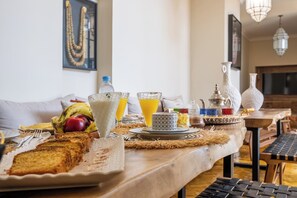 Dining - Riad Nayl, Luxury and Comfort 5 minutes from Jamaa El Fna (Marrakesh)