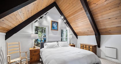 Unwind with Olympic Valley views in this dog friendly retreat!