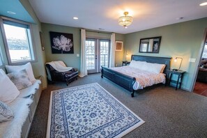 4 Schlafzimmer, Bügeleisen/Bügelbrett, WLAN, Bettwäsche