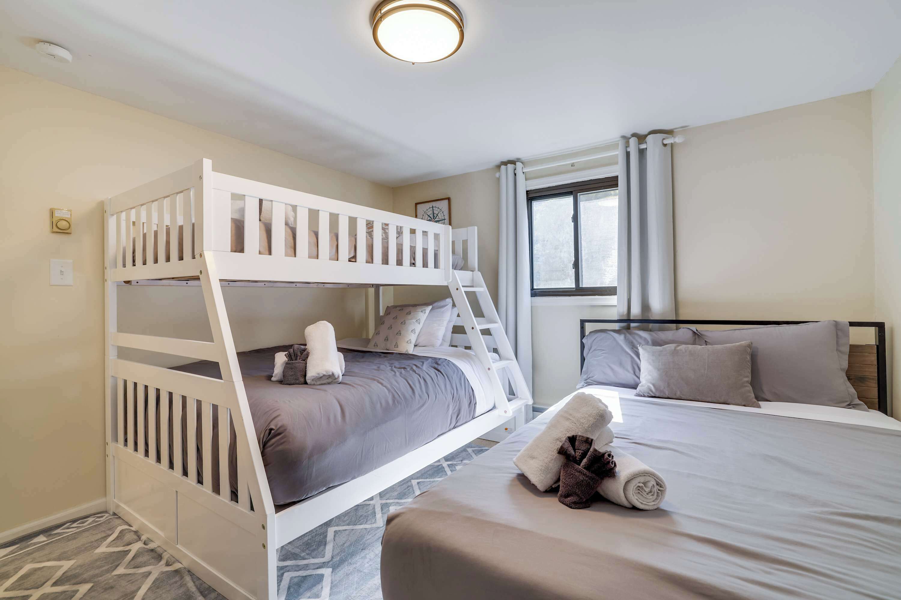 3 dormitorios, cuna de viaje, wifi y ropa de cama