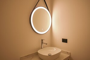 Shower, towels, soap, shampoo