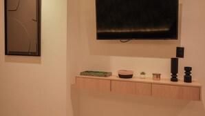 Unclassified image, 4 of 26, button - Hotel Macondo Quinta Avenida (Playa del Carmen)
