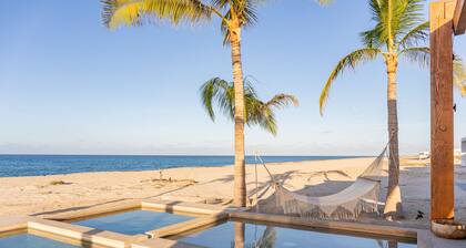 Beautiful Beachfront Family Home