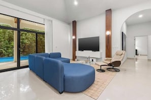 TV connectée, cheminée