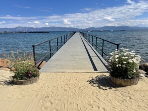 Tæt på stranden