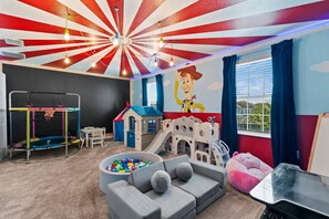 Children’s area - Epic 8BR Mansion w/ Pool + Game Room + Resort (Davenport)