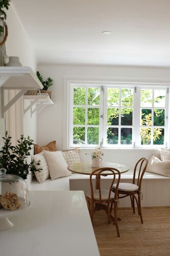 Fisherman’s Cottage - c1945 cottage by the sea