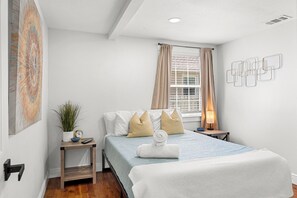 3 Schlafzimmer, Bügeleisen/Bügelbrett, WLAN, Bettwäsche