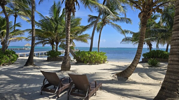 Maison, salle de bains attenante, vue mer (Luxury Seaside Villa) | Extérieur