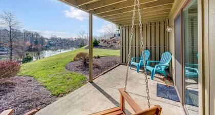 Lakefront Retreat, Great Views, Pool and Dock Access!
