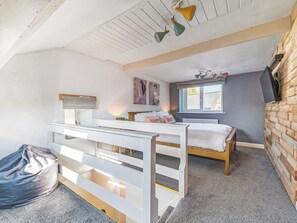 2 bedrooms, free WiFi, bed sheets