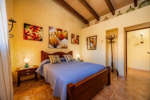 3 Schlafzimmer, Bügeleisen/Bügelbrett, kostenloses WLAN, Bettwäsche