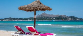 Chalet 'Llac D'alcudia' with Lake View, Wi-Fi and Air Conditioning