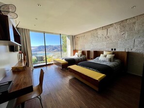 3 chambres, fer et planche à repasser, Wi-Fi, draps fournis