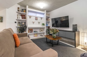 TV, offices