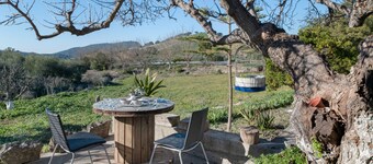 Country House 'El Moral' with Mountain View, Private Terrace and Wi-Fi