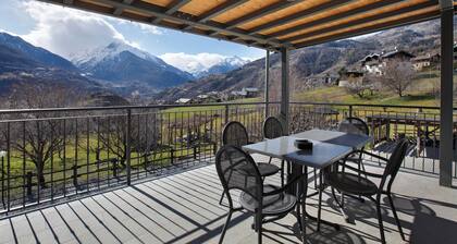 Apartment 'A5' with Mountain View, Private Terrace and Wi-Fi
