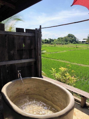 Free wired Internet - hueankwankhao (Chom Thong)