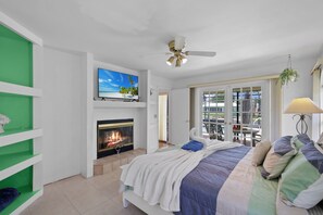 3 bedrooms, desk, iron/ironing board, free WiFi