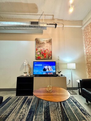 TV