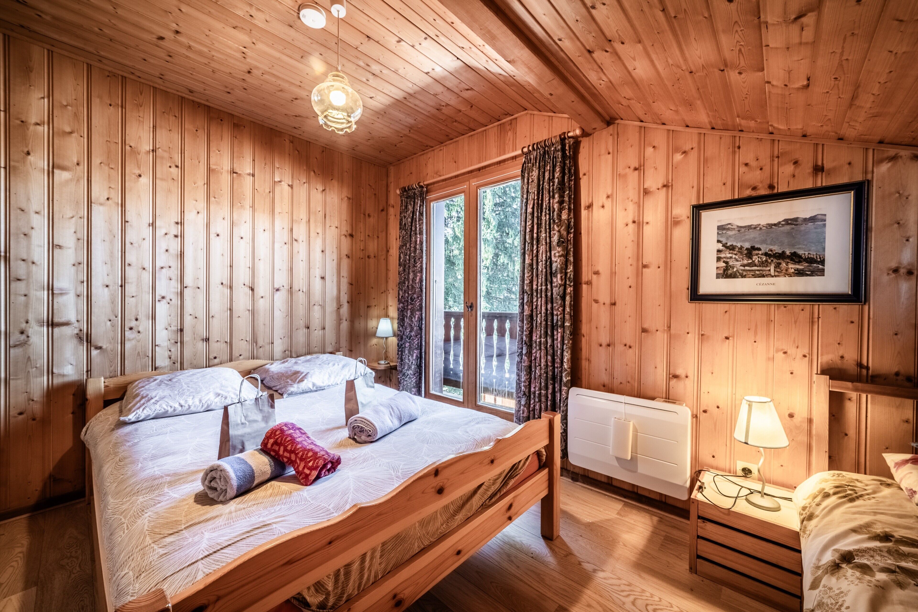 5 Schlafzimmer, Bügeleisen/Bügelbrett, kostenloses WLAN, Bettwäsche