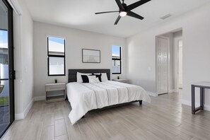 4 chambres, bureau, Wi-Fi gratuit, draps fournis