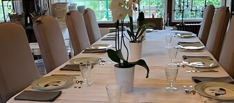 Guest Room "Marie Antoinette" with Breakfast, Pool, Private Terrace and Wi-Fi