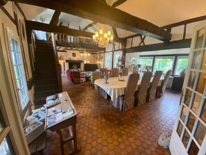 Dining - “Marie Antoinette” Guest Room with Breakfast, Pool, Private Terrace and Wi-Fi (Suzay)