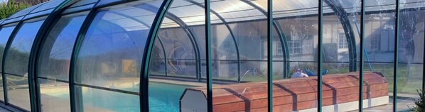 Piscine couverte, piscine chauffée
