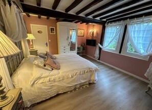 1 chambre, Wi-Fi gratuit, draps fournis