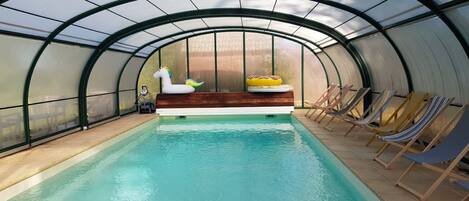 Sisäuima-allas, lämmitetty uima-allas