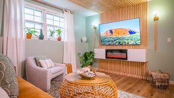 TV connectée, cheminée