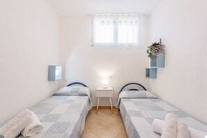 2 slaapkamers, een strijkplank/strijkijzer, wifi, beddengoed