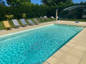 Indoor pool, a heated pool - Guest Room 'English Garden' with Pool, Breakfast, Shared Garden and Wi-Fi (Suzay)