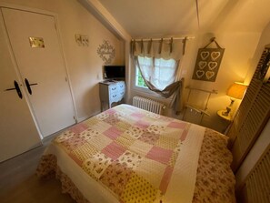 1 soverom, wi-fi (inkludert) og sengetøy