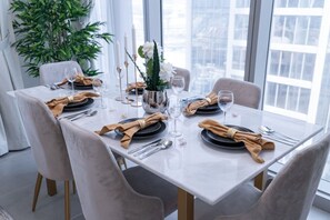 Dining - Vogue Downtown Forte Opera District near Burj Khalifa and Dubai Mall (Dubai)